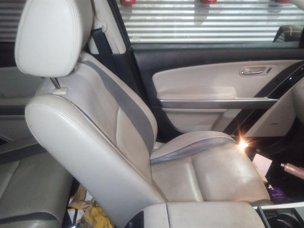 2011 Mazda Cx9 A/C Compressor View Auto part A/C Compressor Mazda Cx9 2011