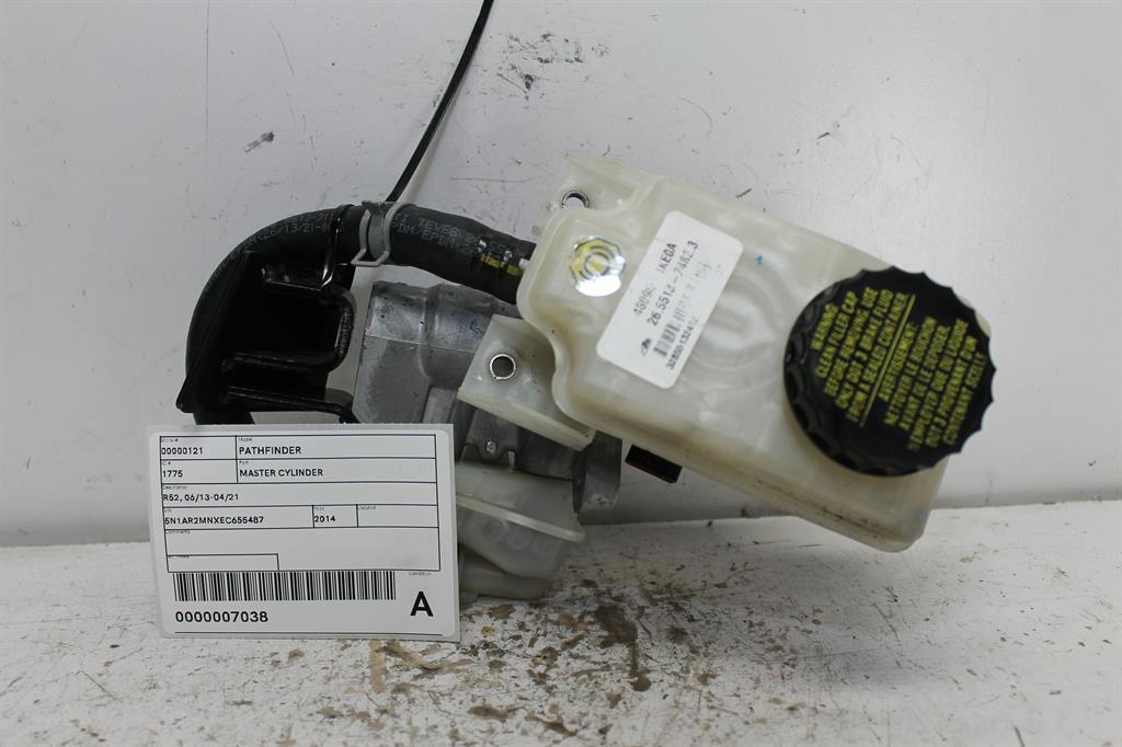 View Auto part Master Cylinder Nissan Pathfinder 2014
