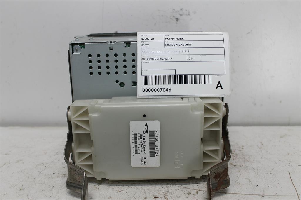 View Auto part Radio/Cd/Dvd/Sat/Tv Nissan Pathfinder 2014
