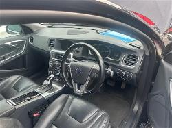 View Auto part A/C Condenser Volvo S60/v60 2014