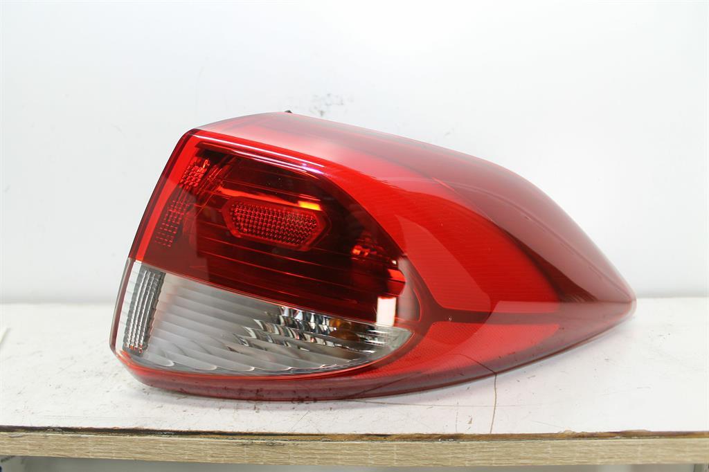 2016 Hyundai Tucson Right Taillight View Auto part Right Taillight Hyundai Tucson 2016
