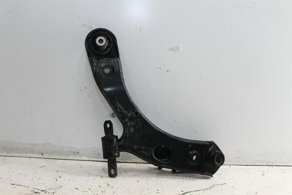 View Auto part Right Front Lower Control Arm Suzuki Kizashi 2011