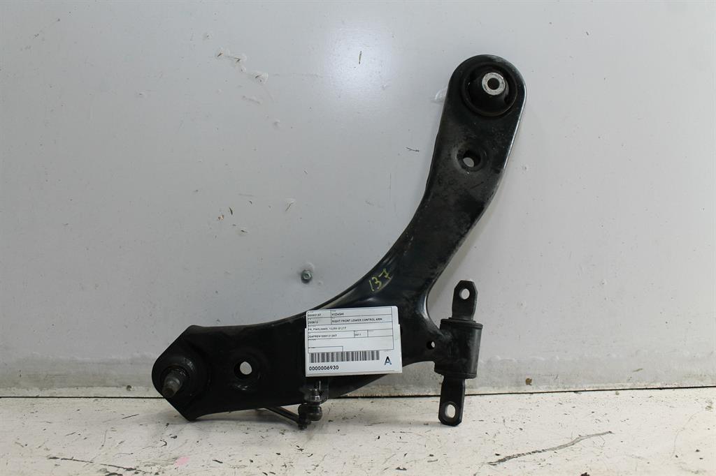 View Auto part Right Front Lower Control Arm Suzuki Kizashi 2011