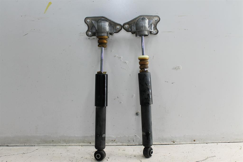 View Auto part Left Rear Strut Suzuki Kizashi 2011