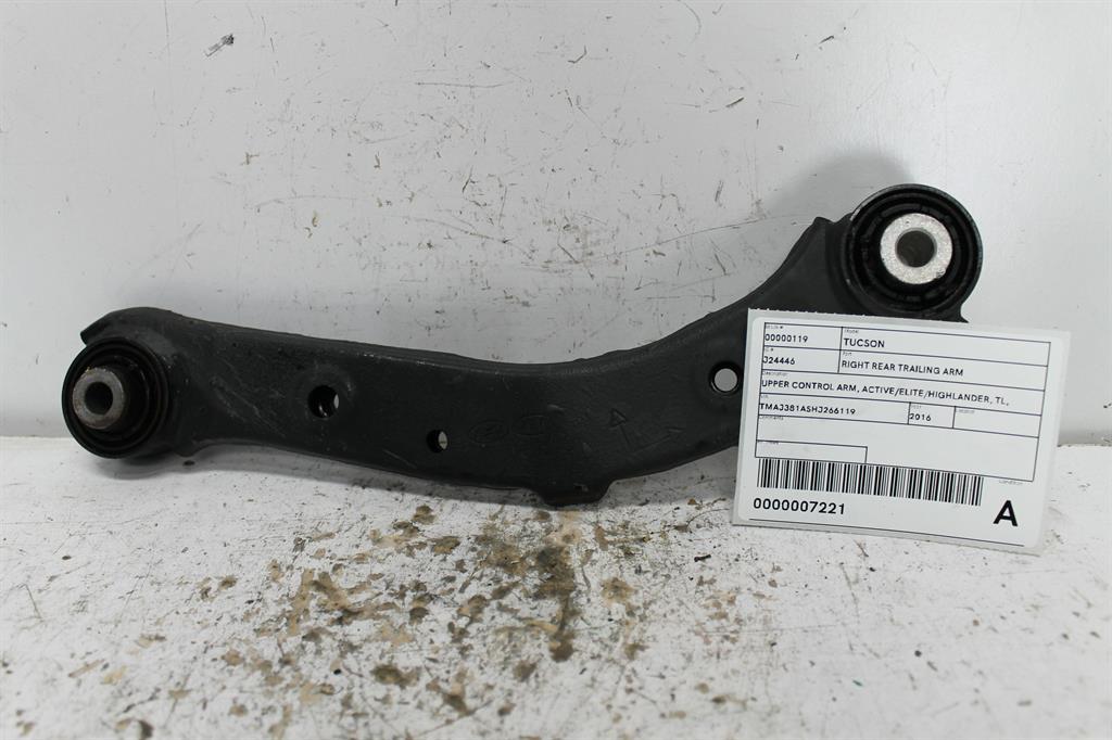 View Auto part Right Rear Trailing Arm Hyundai Tucson 2016