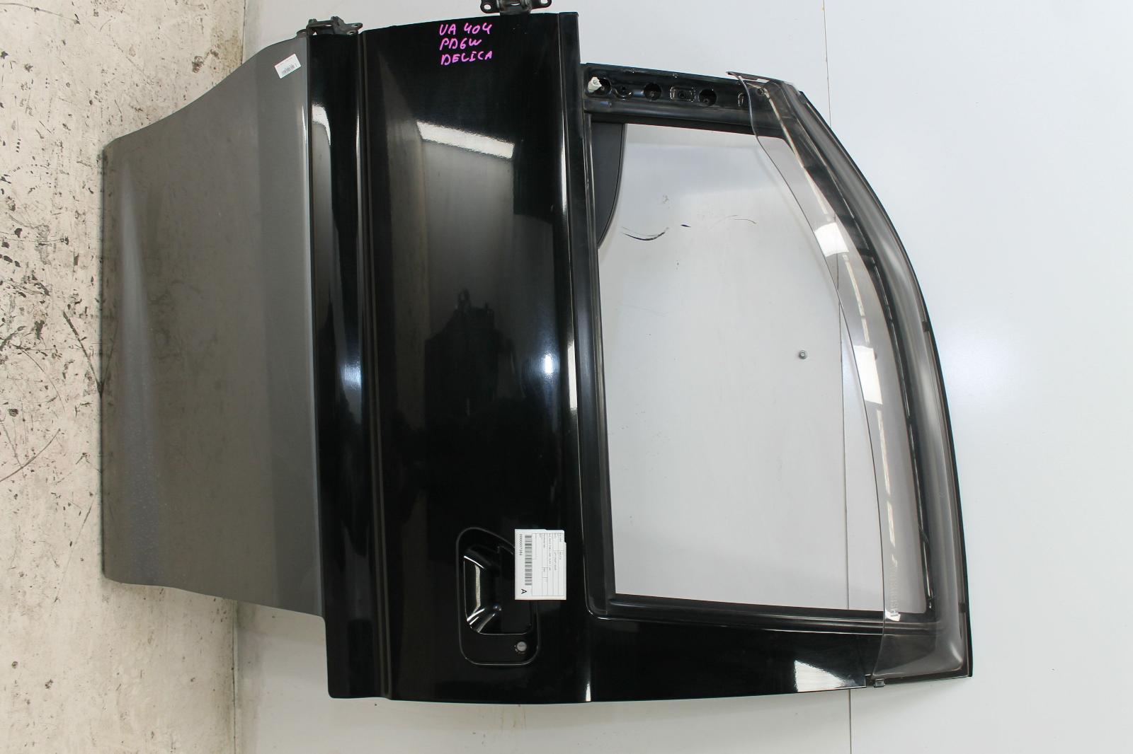 View Auto part Left Front Door Mitsubishi Delica 2000