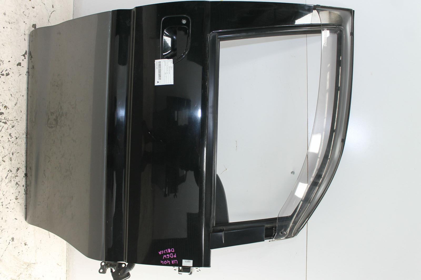 View Auto part Right Front Door Mitsubishi Delica 2000
