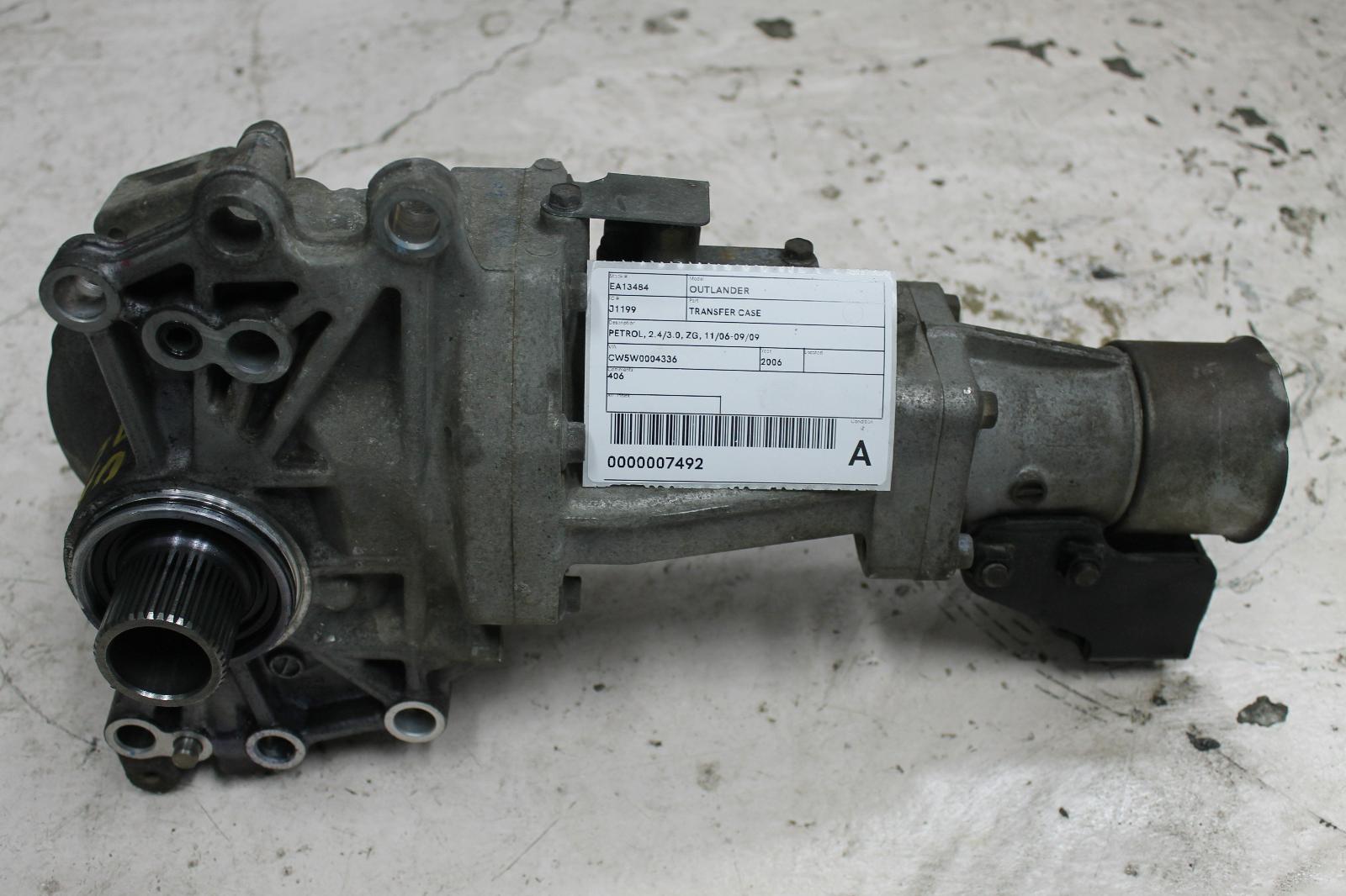 View Auto part Transfer Case Mitsubishi Outlander 2006