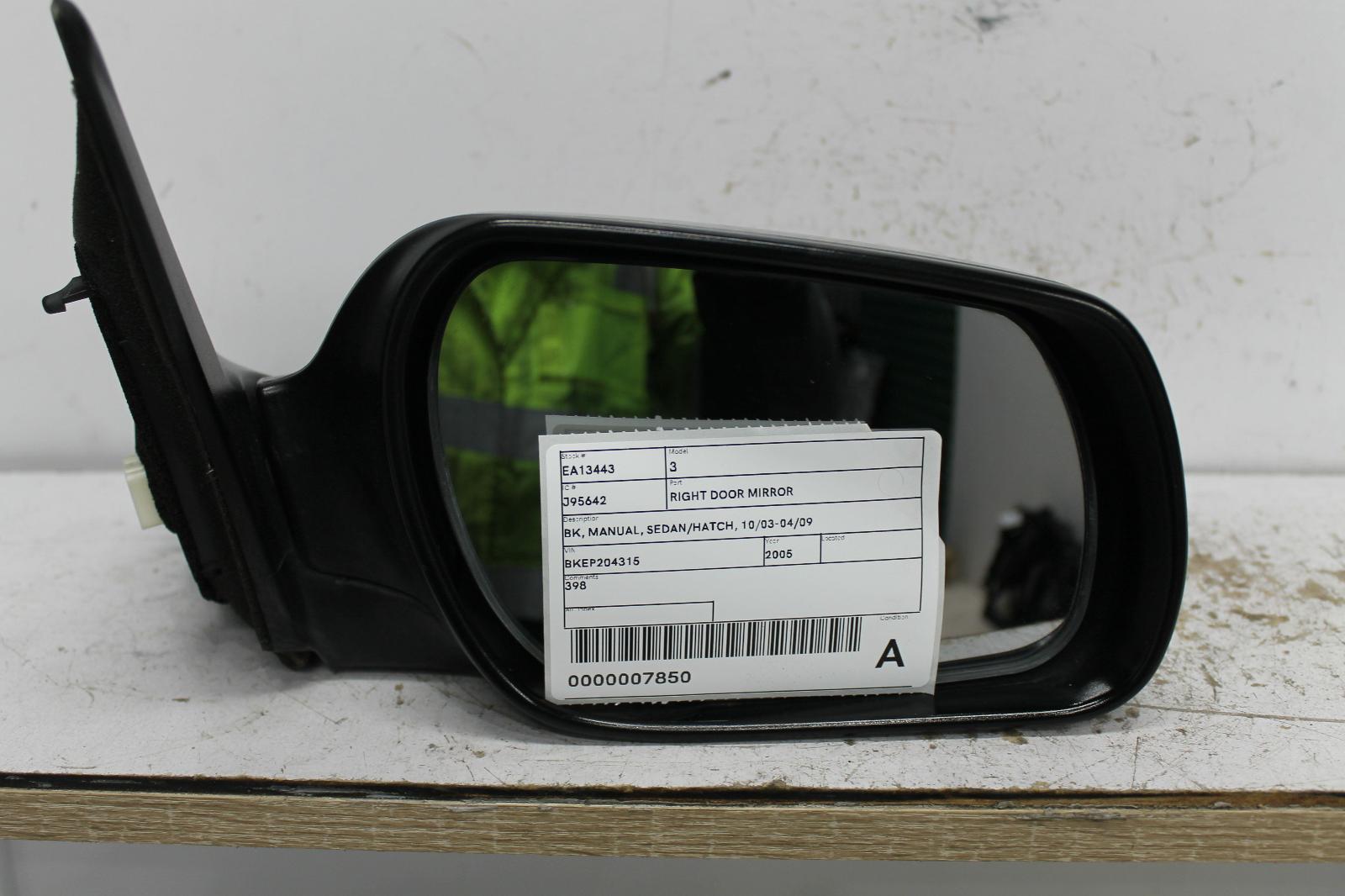 View Auto part Right Door Mirror Mazda 3 2005