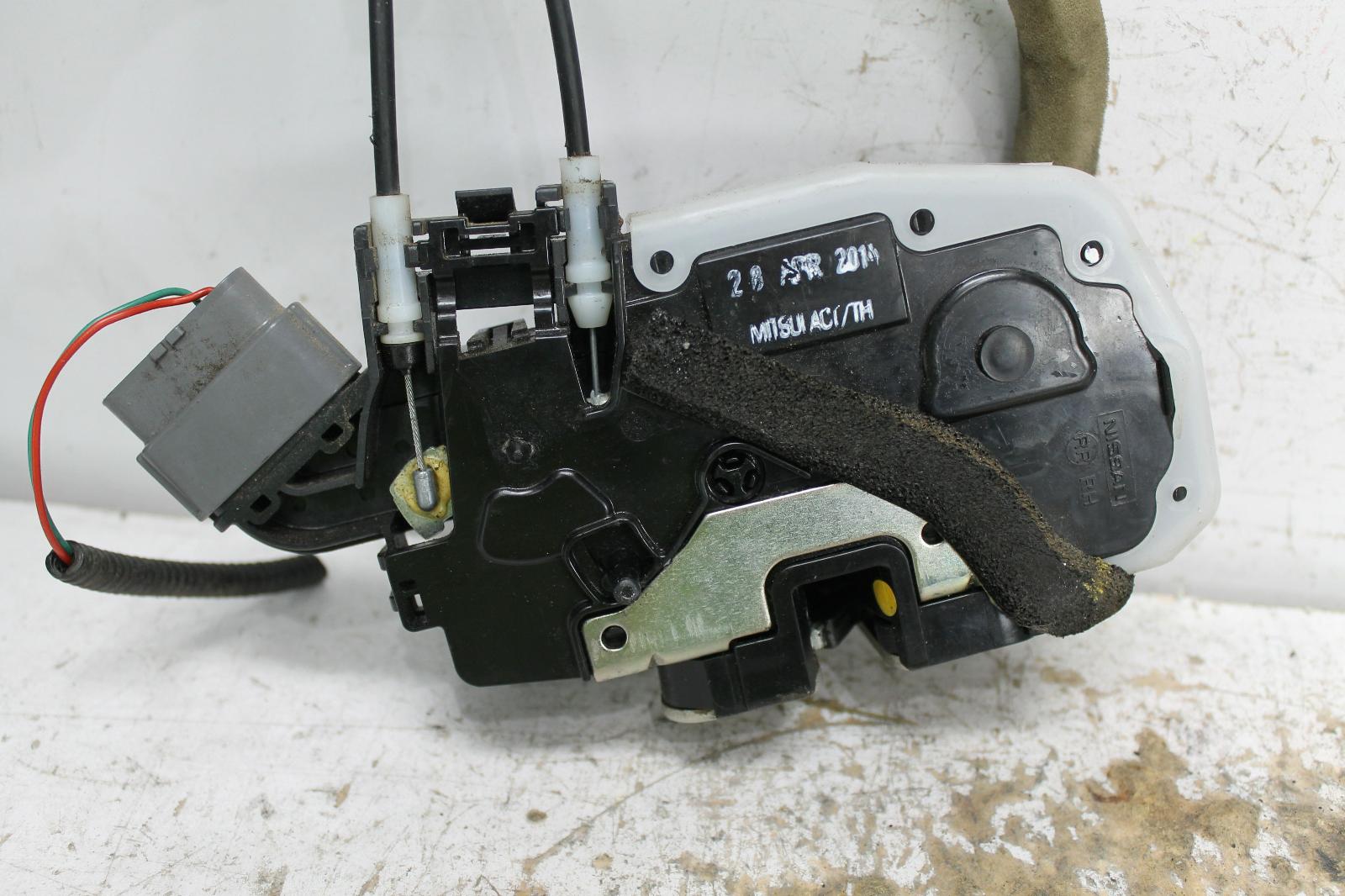 View Auto part Door Handle Nissan Altima 2014