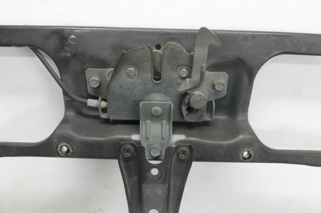 View Auto part Radiator Support Mitsubishi Delica 2000