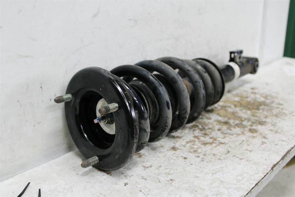 View Auto part Right Front Strut Mitsubishi Triton 2011