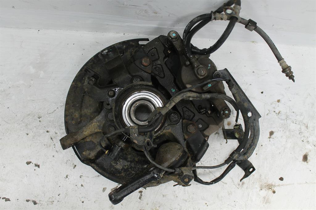 View Auto part Right Front Hub Assembly Mitsubishi Triton 2009