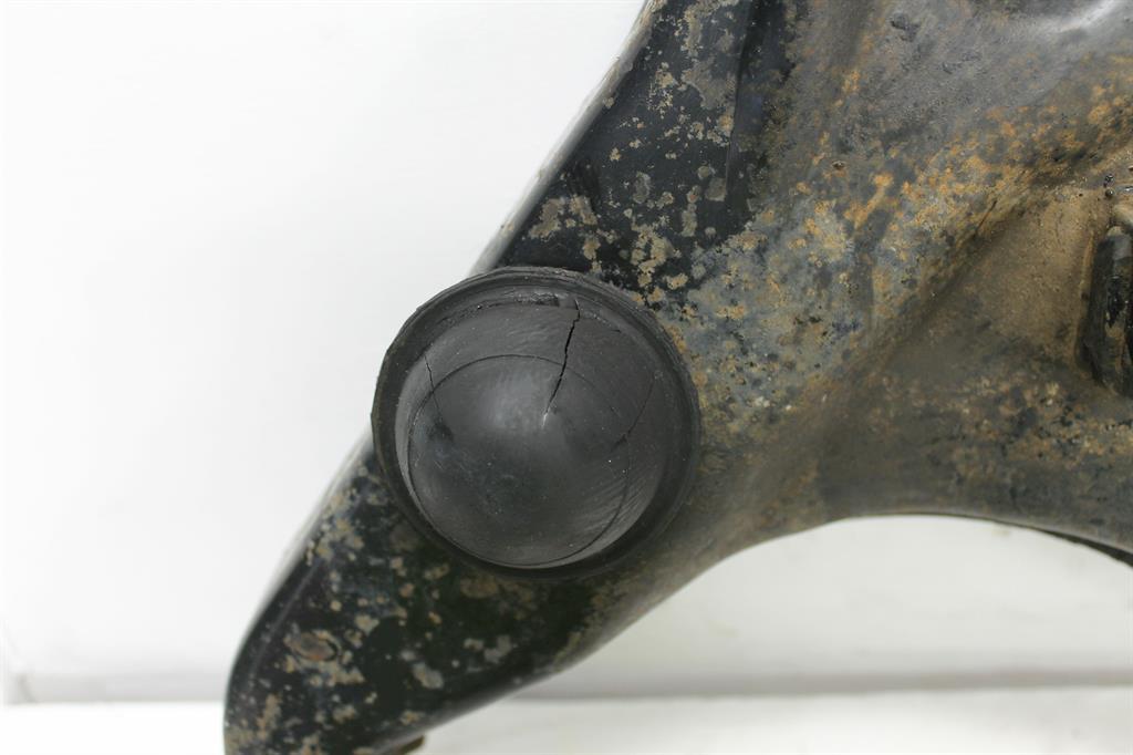 2009 Mitsubishi Triton Left Front Lower Control Arm View Auto part Left Front Lower Control Arm Mitsubishi Triton 2009