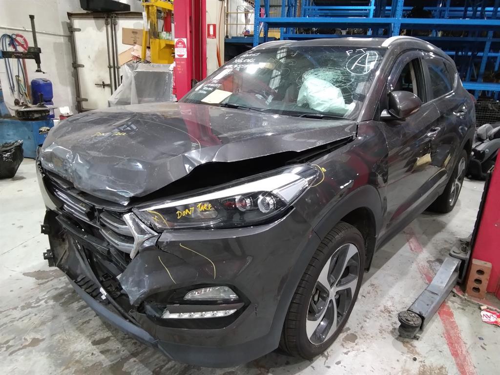 2016 Hyundai Tucson Left Front Door View Auto part Left Front Door Hyundai Tucson 2016