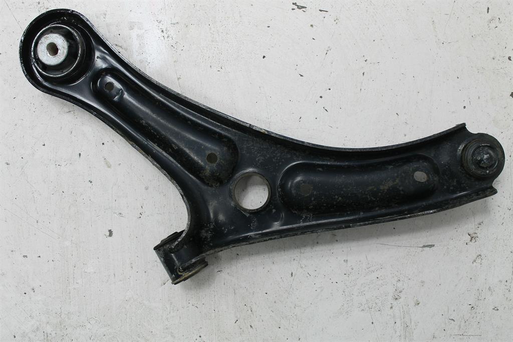 View Auto part Right Front Lower Control Arm Ford Ecosport 2013