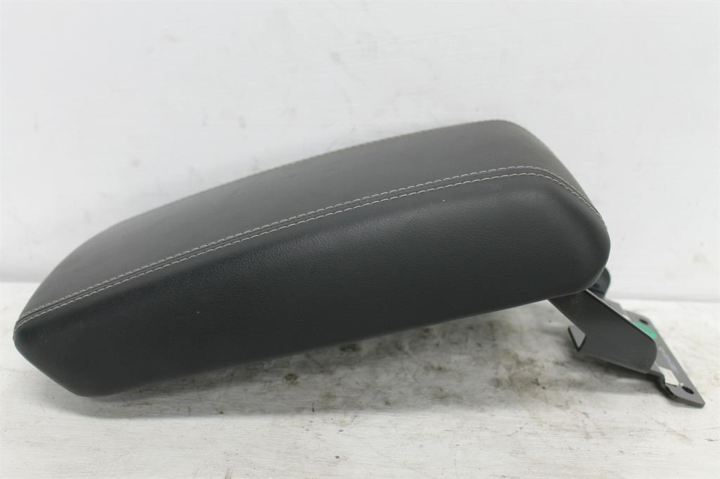 View Auto part Armrest Haval Jolion 2022