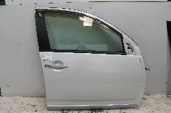 View Auto part Right Front Door Mitsubishi Outlander 2006