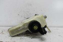 View Auto part Master Cylinder Volkswagen Passat 2006