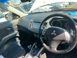 View Auto part Left Front Door Mitsubishi Outlander 2006