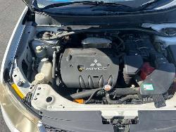 View Auto part Left Front Door Mitsubishi Outlander 2006