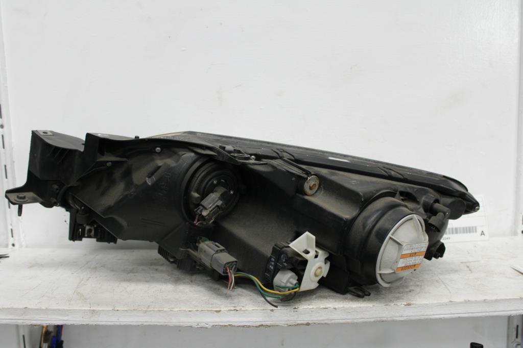 View Auto part Right Headlamp Mazda Cx7 2007