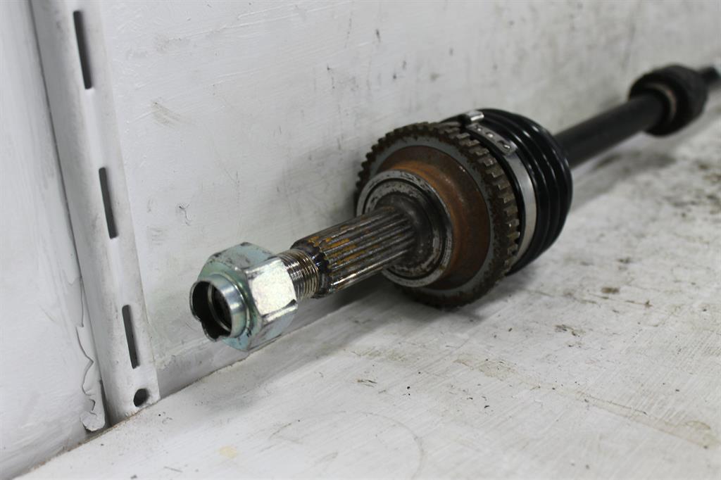2011 Holden Barina Right Driveshaft View Auto part Right Driveshaft Holden Barina 2011