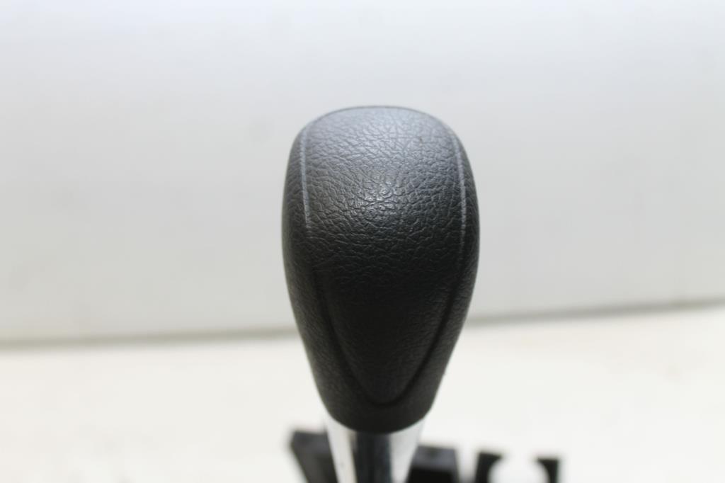 2009 Toyota Camry Gear Stick/Shifter View Auto part Gear Stick/Shifter Toyota Camry 2009
