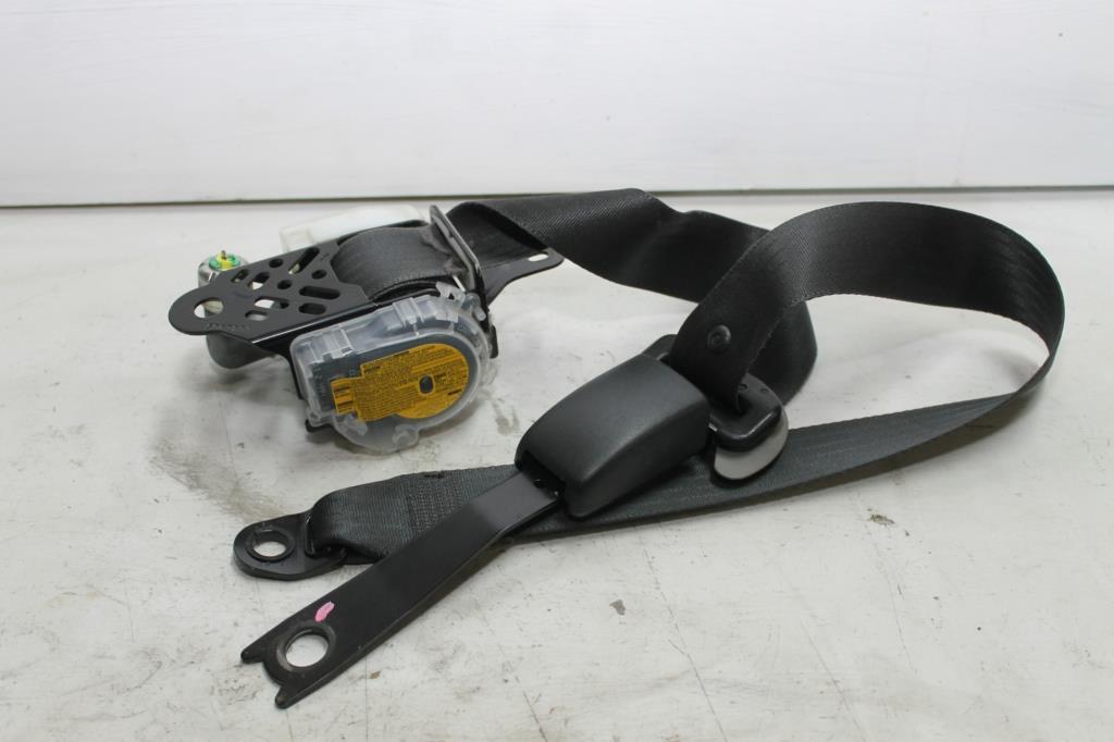 View Auto part Seatbelt/Stalk Toyota Camry 2009