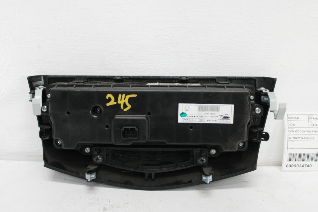 View Auto part Heater/Ac Controls Nissan Xtrail 2015