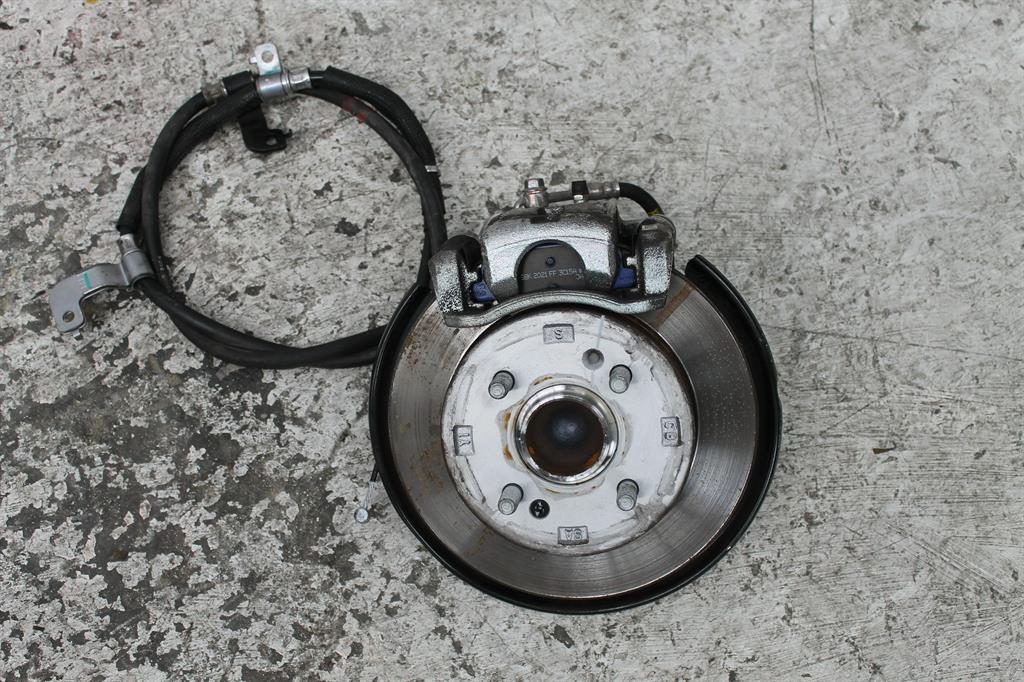 View Auto part Right Rear Hub Assembly Kia Picanto 2023