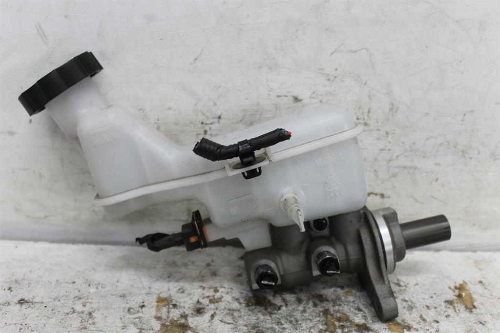 View Auto part Master Cylinder Kia Picanto 2023