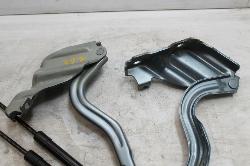 View Auto part Bonnet Hinge/Strut Great Wall Cannon Ute 2022