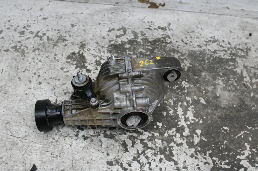 View Auto part Differential Centre Great Wall Cannon Ute 2022