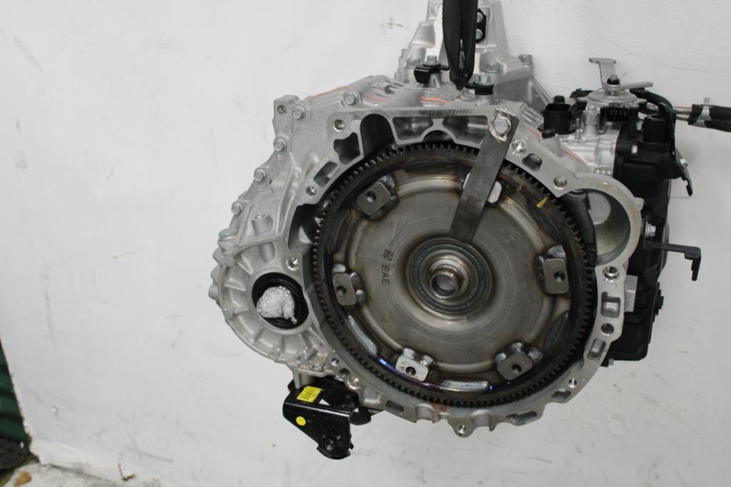 View Auto part Trans/Gearbox Hyundai Staria 2024
