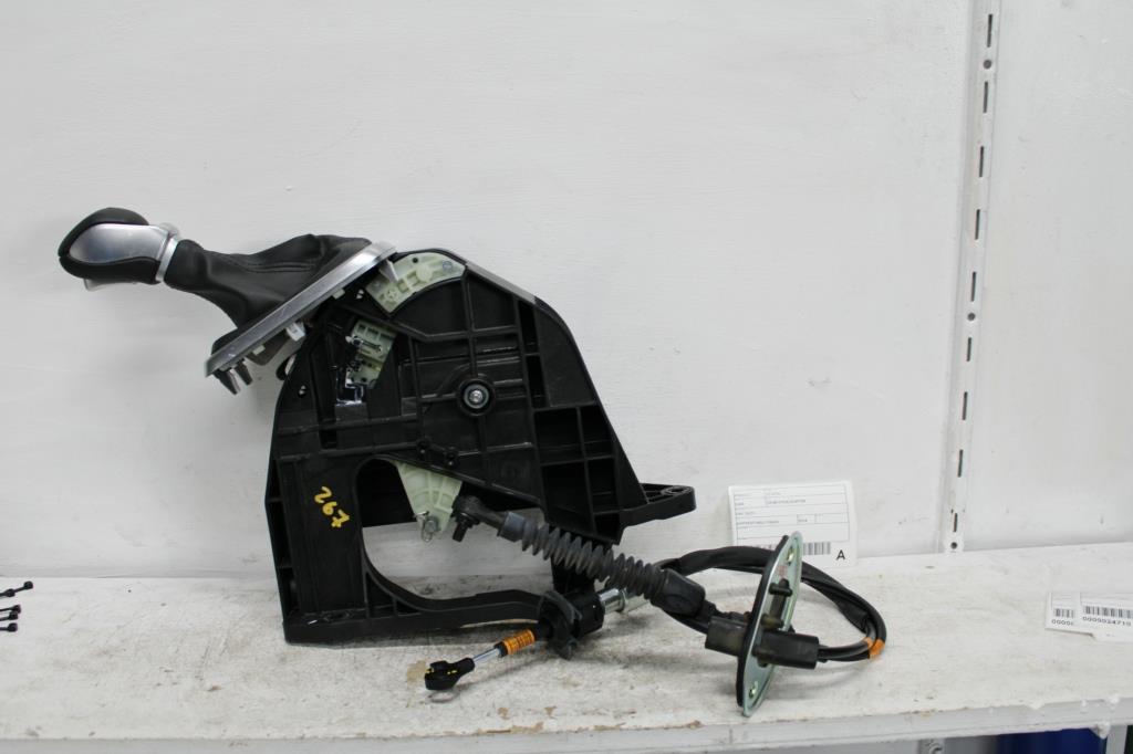 View Auto part Gear Stick/Shifter Hyundai Staria 2024