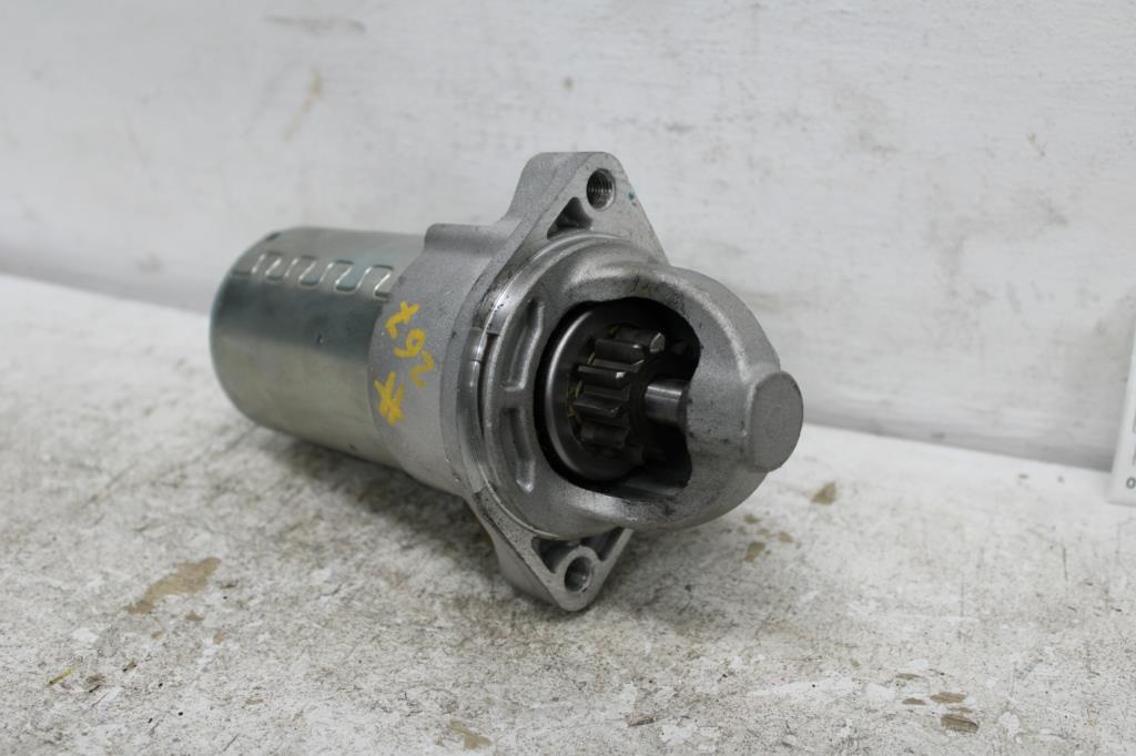 View Auto part Starter Hyundai Staria 2024