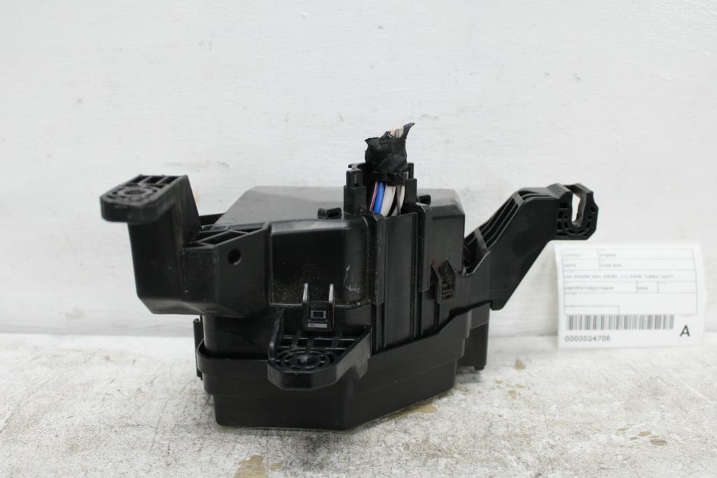 View Auto part Fuse Box Hyundai Staria 2024