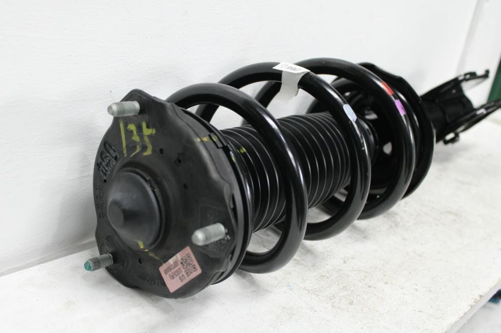 View Auto part Right Front Strut Hyundai Staria 2024