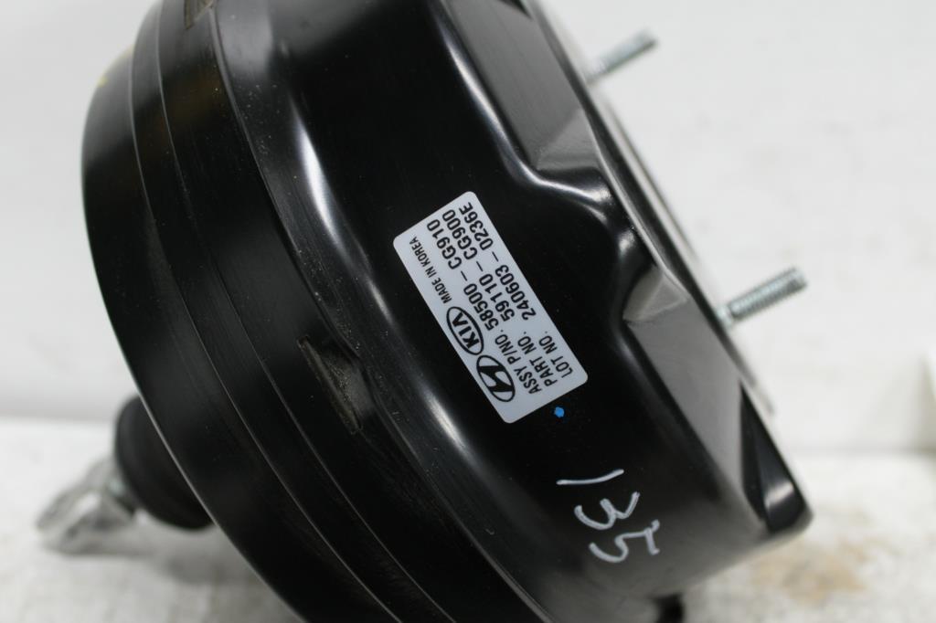 View Auto part Brake Booster Hyundai Staria 2024