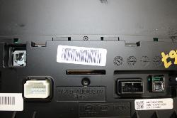 View Auto part Radio/Cd/Dvd/Sat/Tv Hyundai Staria 2024