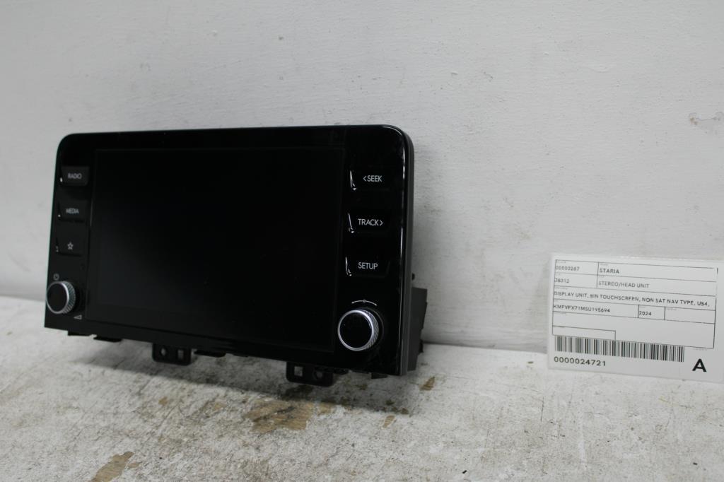 View Auto part Radio/Cd/Dvd/Sat/Tv Hyundai Staria 2024