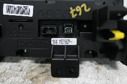 View Auto part Radio/Cd/Dvd/Sat/Tv Hyundai Staria 2024