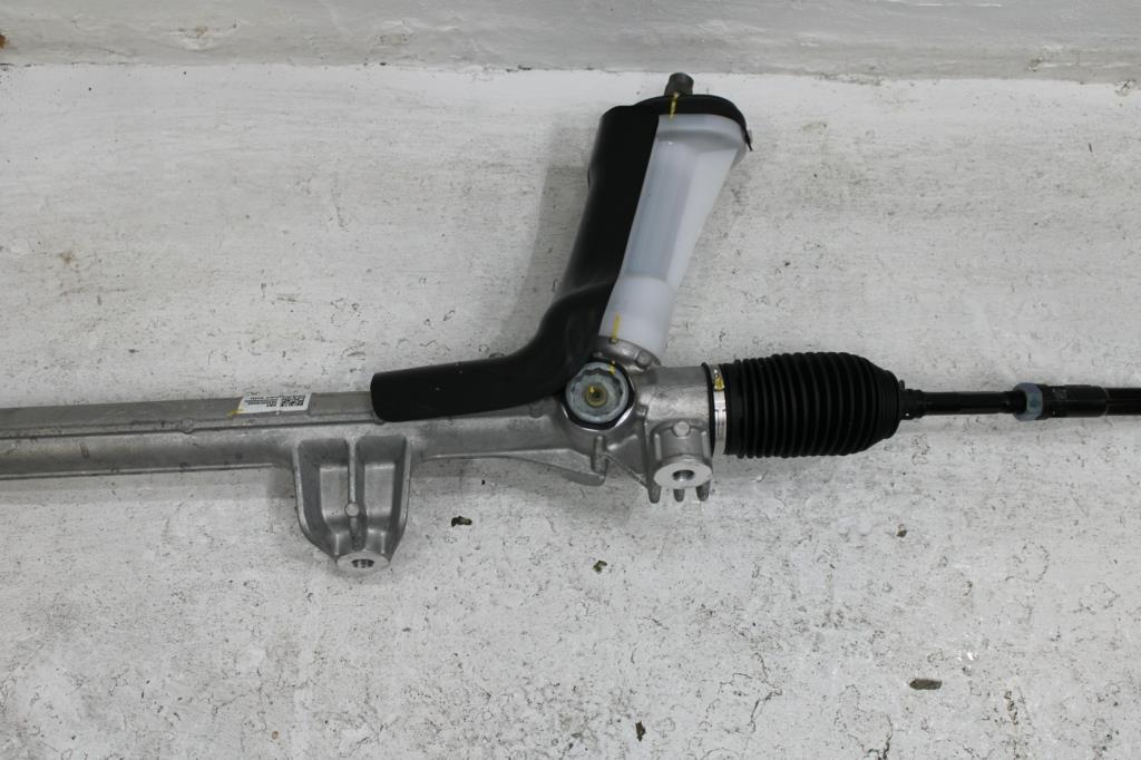 View Auto part Steering Box/Rack Hyundai Staria 2024