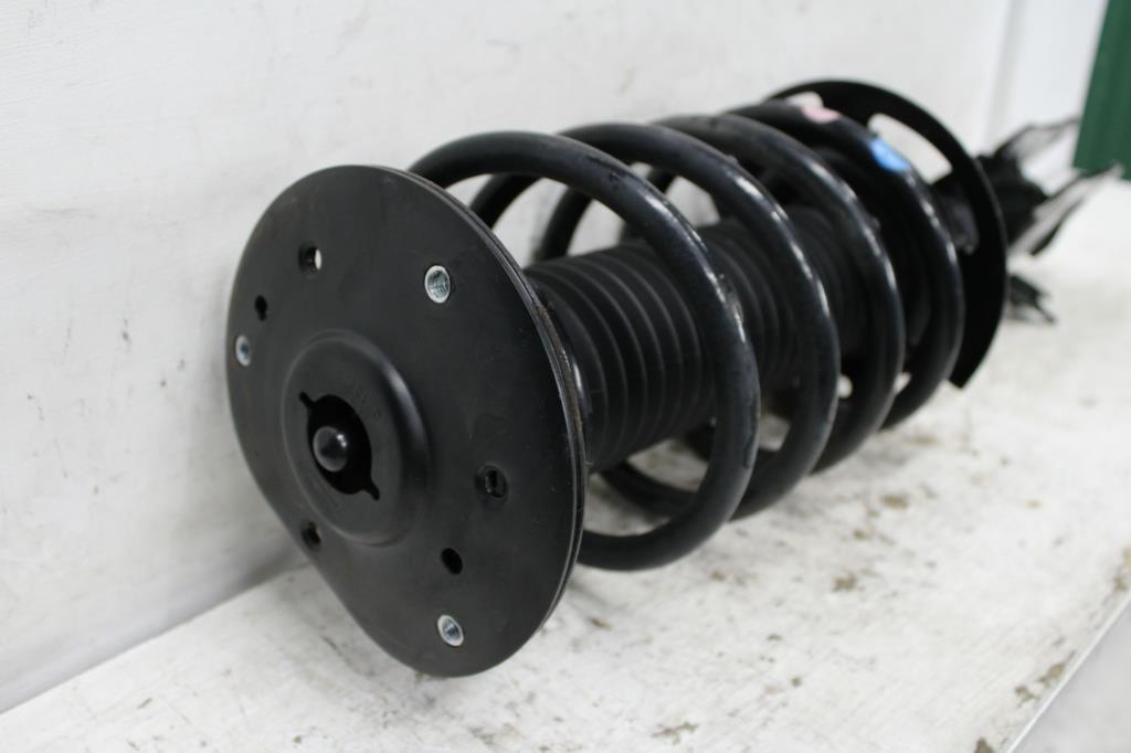 2015 Ford Mondeo Left Front Strut View Auto part Left Front Strut Ford Mondeo 2015