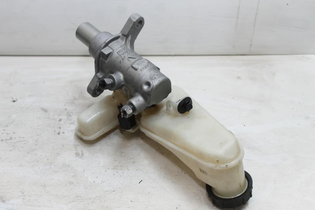 2015 Ford Mondeo Master Cylinder View Auto part Master Cylinder Ford Mondeo 2015