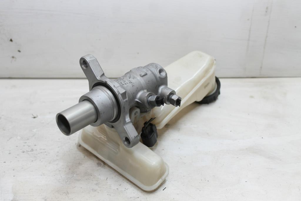 2015 Ford Mondeo Master Cylinder View Auto part Master Cylinder Ford Mondeo 2015