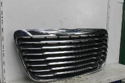 View Auto part Grille Chrysler 300c 2012
