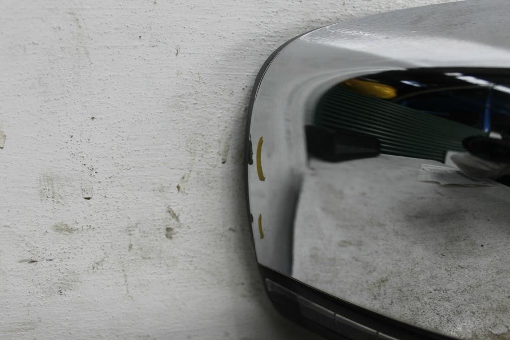 View Auto part Right Door Mirror Chrysler 300c 2012