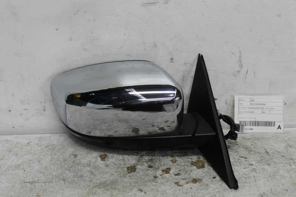 View Auto part Right Door Mirror Chrysler 300c 2012